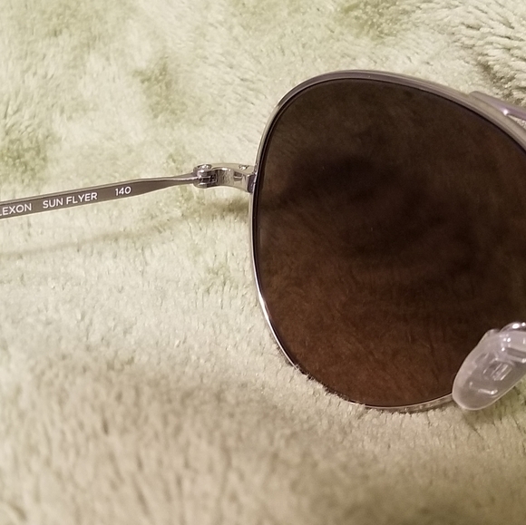 Designer sunglasses - Picture 3 of 3